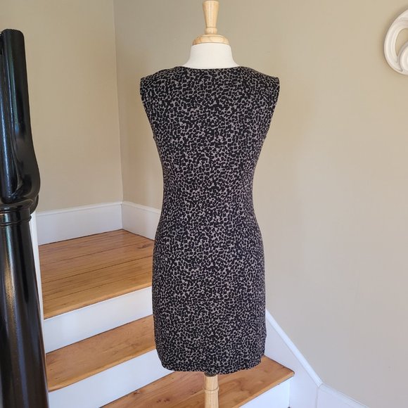 LOFT Classic Black and Tan Animal Print Sleeveless Sheath Dress. Size Sm… - Picture 6 of 8